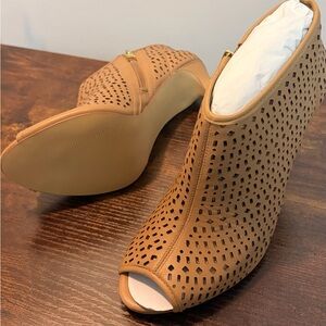 Nine West Brown Cut-Out Ankle Booties